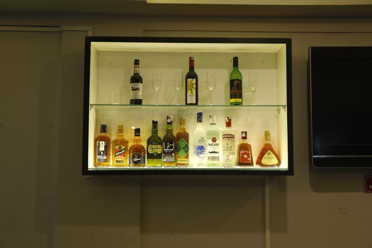 Hotel Panchavady Tiruvalla Dış mekan fotoğraf