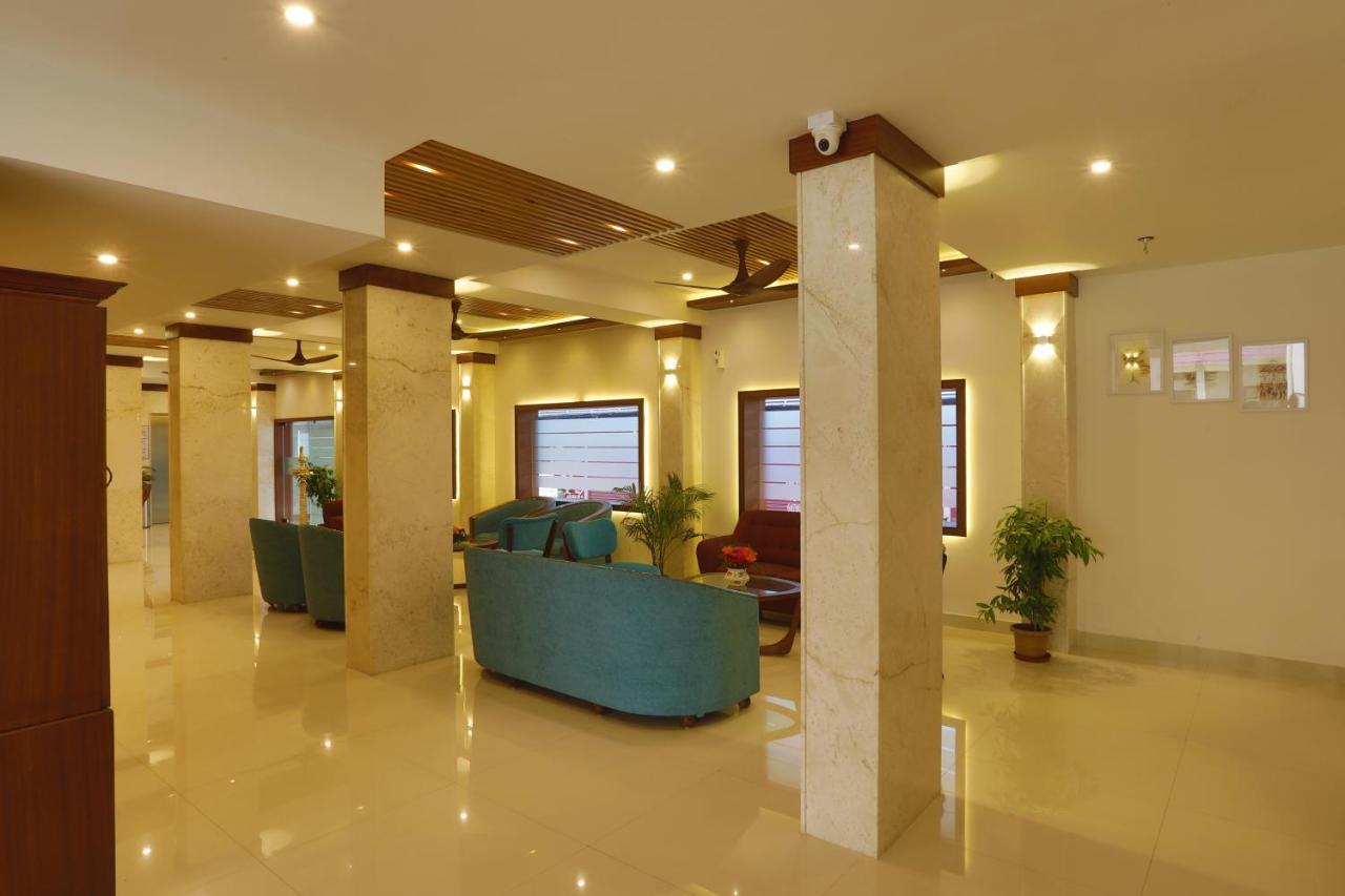 Hotel Panchavady Tiruvalla Dış mekan fotoğraf