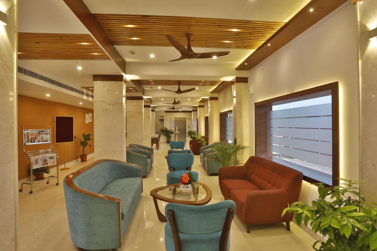 Hotel Panchavady Tiruvalla Dış mekan fotoğraf
